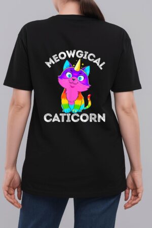 Caticorn Rainbow Funny My Cat is a Magical Unicorn Kittycorn Woman T-Shirt