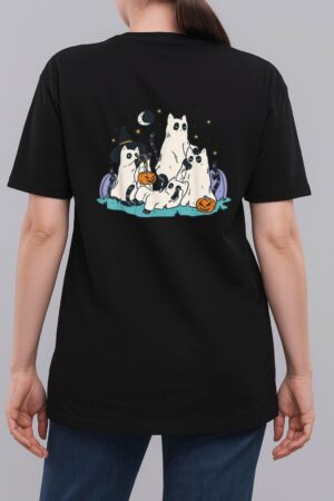 Cute Ghost Cats Cat Ghosts Funny Halloween Outfit Costumes Woman T-Shirt