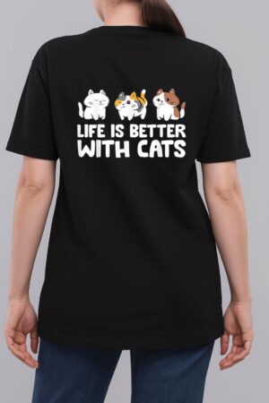 Funny Cat Lover Cute Kittens Life Is Better With Cats Woman T-Shirt