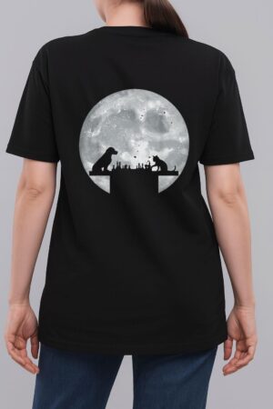 Funny Dog And Cat Chess Game Animal Chess Player Woman T-Shirt