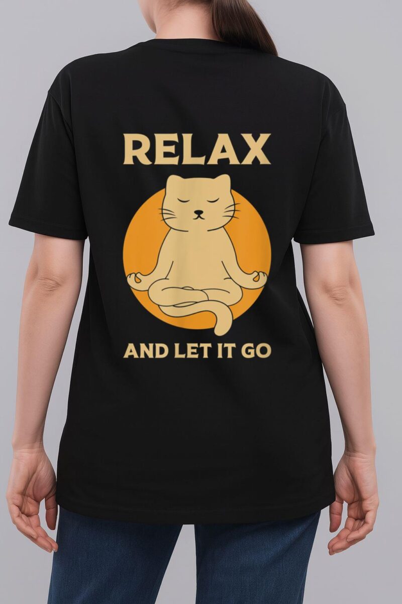 Funny cat Graphic Yoga Zen Meditation Woman T-Shirt