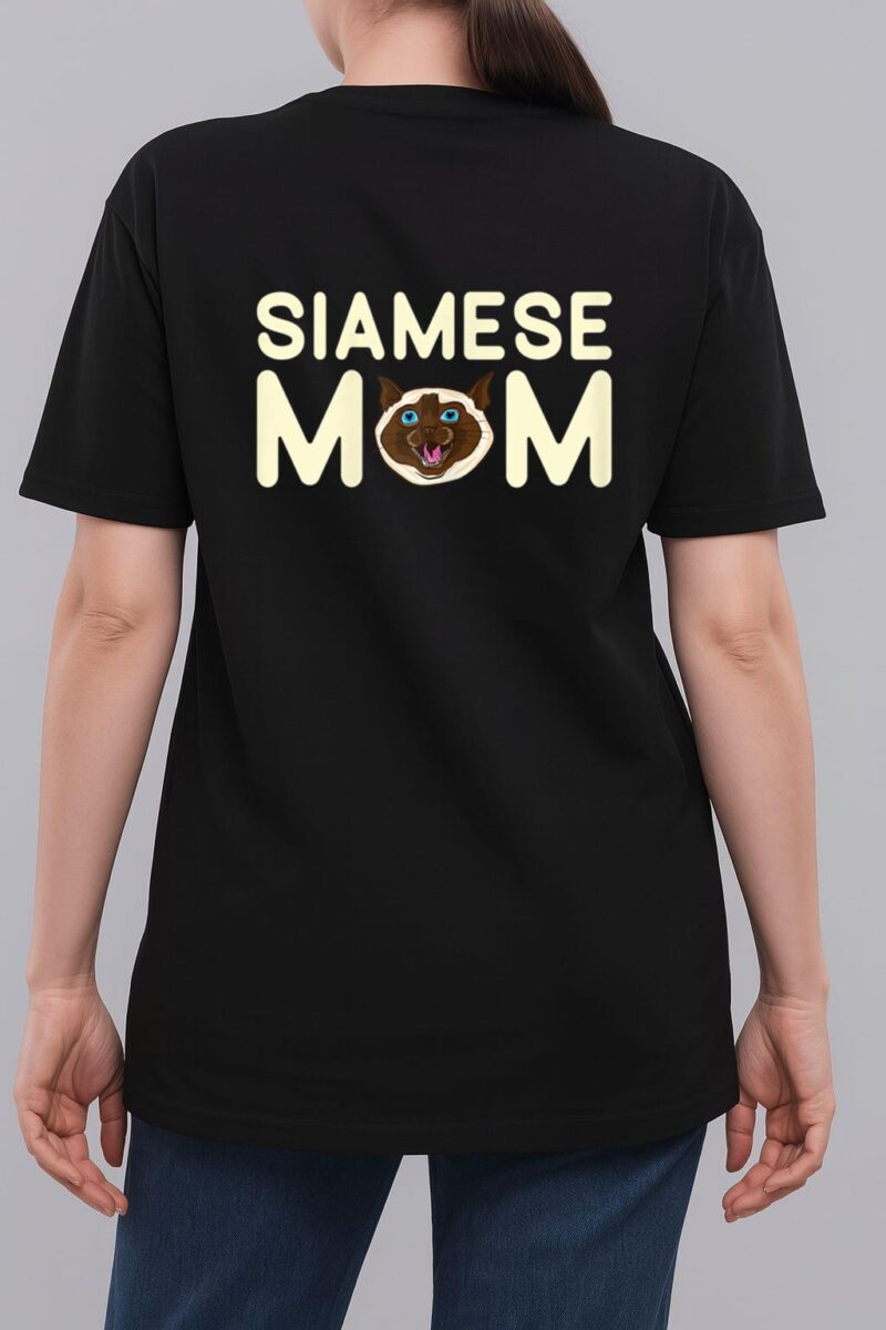 Siamese Cat Mom Woman T-Shirt